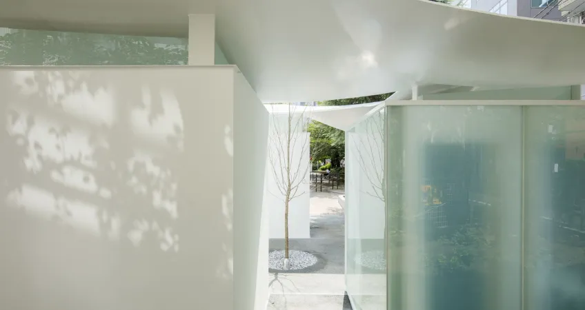 Courtyard in the center.